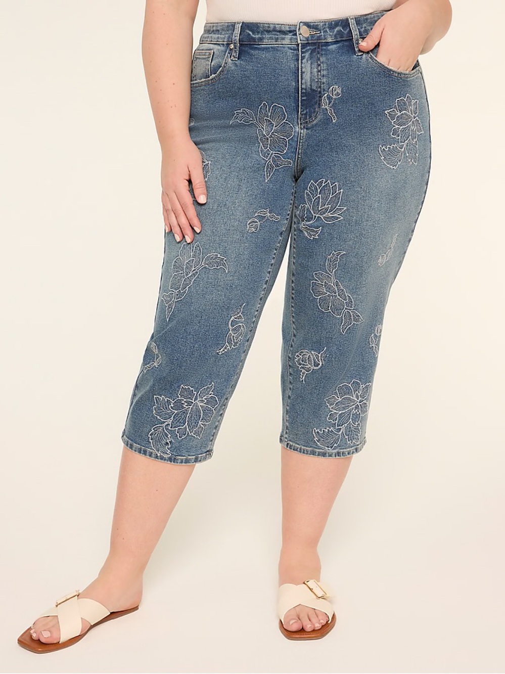 Lane Bryant Embroidered Floral Denim Capris - Blue size 22W